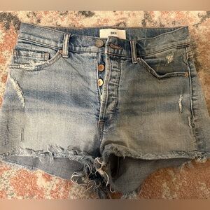 Buckle BKE Billie style denim shorts.